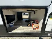 used Fifth Wheel Trailers Forest River  for sale, in Newfield, NJ Thumbnail 13