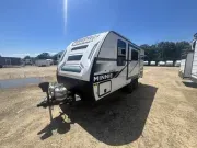 used Travel Trailers Winnebago  for sale, in Newfield, NJ Thumbnail 3