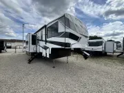used Fifth Wheel Trailers Heartland  for sale, in Newfield, NJ Thumbnail 1