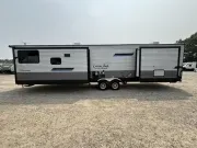 used Park Models Coachmen  for sale, in Newfield, NJ Thumbnail 4