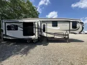 used Fifth Wheel Trailers Jayco  for sale, in Newfield, NJ Thumbnail 8