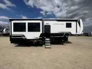 new Fifth Wheel Trailers Forest River  for sale, in Newfield, NJ Thumbnail 8