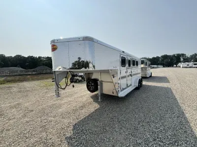 2027 Sundowner Trailers Super Sport 3-Horse GN