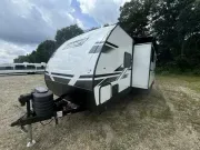 used Travel Trailers Coleman  for sale, in Newfield, NJ Thumbnail 3