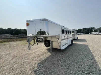 2027 Sundowner Trailers Super Sport 3-Horse GN