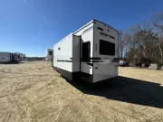 used Fifth Wheel Trailers Forest River  for sale, in Newfield, NJ Thumbnail 5