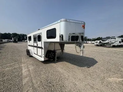 2027 Sundowner Trailers Charter 2 Horse GN TRSE