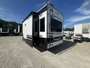 new Fifth Wheel Trailers Forest River  for sale, in Newfield, NJ Thumbnail 5