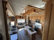used Fifth Wheel Trailers Vanleigh RV  for sale, in Newfield, NJ Thumbnail 28