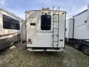 used Fifth Wheel Trailers Keystone RV  for sale, in Newfield, NJ Thumbnail 5