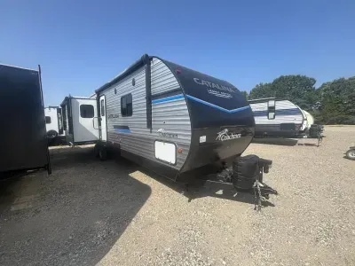 2023 Coachmen Catalina Legacy Edition 313RLTS