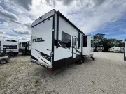 used Fifth Wheel Trailers Heartland  for sale, in Newfield, NJ Thumbnail 8