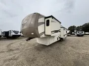 used Fifth Wheel Trailers Forest River  for sale, in Newfield, NJ Thumbnail 3