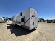 new Fifth Wheel Trailers Forest River  for sale, in Newfield, NJ Thumbnail 6