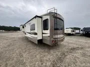 used Fifth Wheel Trailers Forest River  for sale, in Newfield, NJ Thumbnail 5