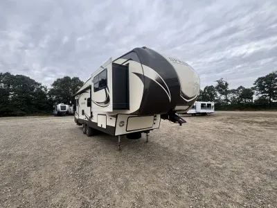 2017 Keystone RV Sprinter 269FWRLS