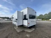new Fifth Wheel Trailers Forest River  for sale, in Newfield, NJ Thumbnail 6