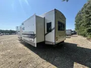 new Fifth Wheel Trailers Forest River  for sale, in Newfield, NJ Thumbnail 5