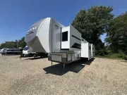 new Fifth Wheel Trailers Forest River  for sale, in Newfield, NJ Thumbnail 3
