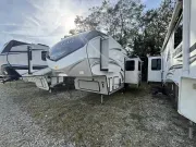 used Fifth Wheel Trailers Keystone RV  for sale, in Newfield, NJ Thumbnail 3