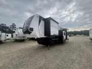 new Fifth Wheel Trailers Forest River  for sale, in Newfield, NJ Thumbnail 3