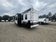 new Fifth Wheel Trailers Forest River  for sale, in Newfield, NJ Thumbnail 5