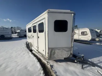 2022 Homesteader Trailers Stallion 214B