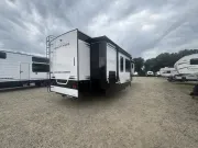 new Fifth Wheel Trailers Forest River  for sale, in Newfield, NJ Thumbnail 7