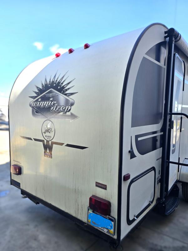 used Travel Trailers Winnebago Winners Circle for sale, in Enola, PA Thumbnail 3