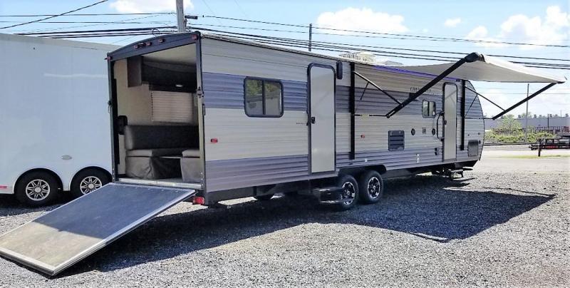 2017 Forest River Grey Wolf CCKT27RR Toy Hauler RV 2017 Forest River Grey Wolf CCKT27RR Toy Hauler RV