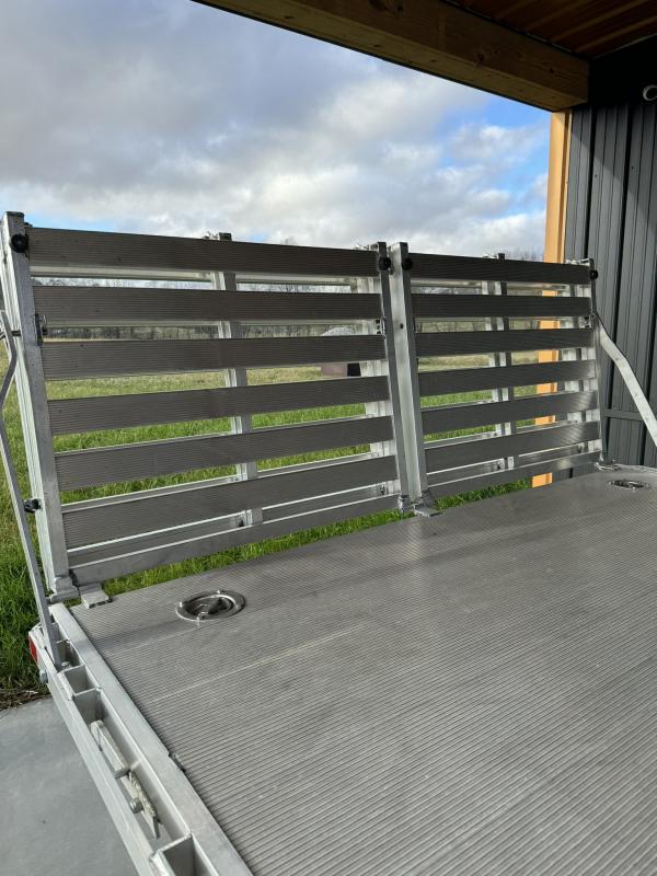 used Equipment / Flatbed Trailers Aluma  for sale, in London, KY Thumbnail 5