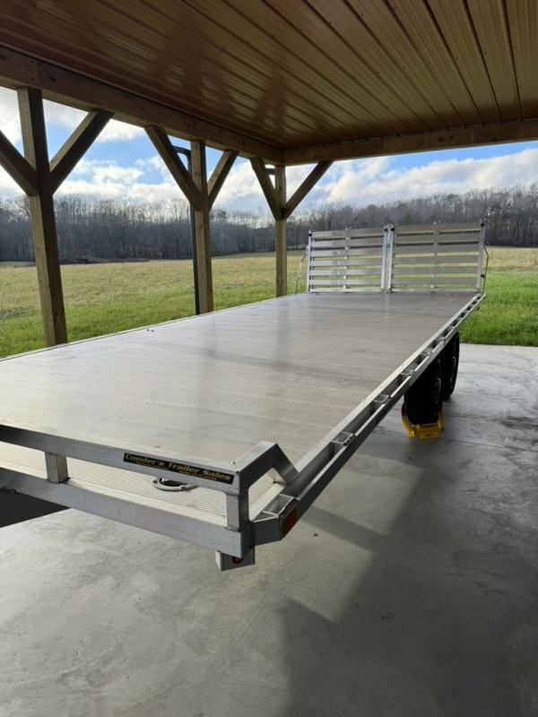 used Equipment / Flatbed Trailers Aluma  for sale, in London, KY Thumbnail 3