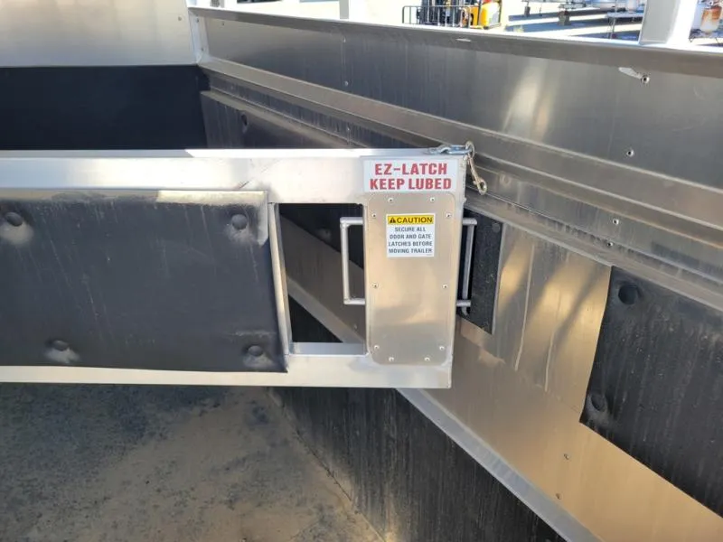 new Horse Trailers Maverick Trailers  for sale, in Carson City, NV Thumbnail 11