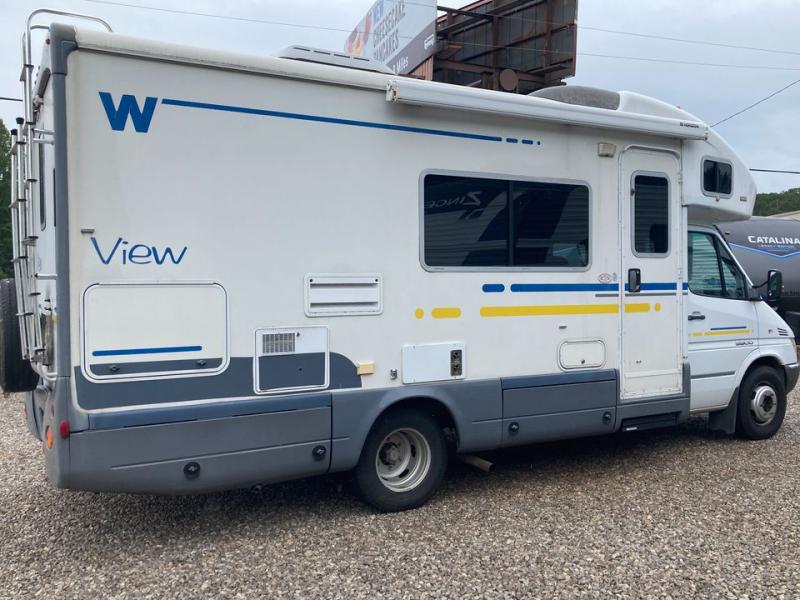 2006 Winnebago 23H Class C 2006 Winnebago 23H Class C
