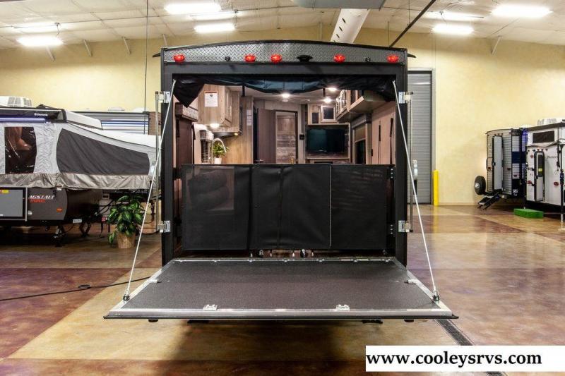2023 Coachmen Catalina Trail Blazer 26TH 2023 Coachmen Catalina Trail Blazer 26TH