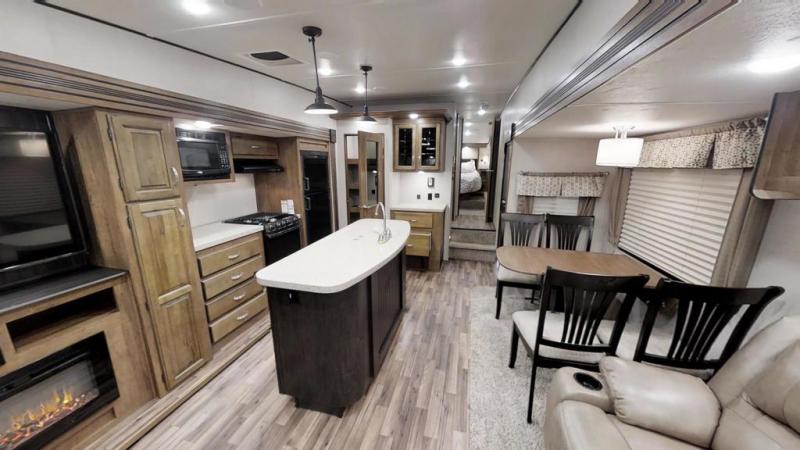 2021 Coachmen Chaparral Lite 30RLS 2021 Coachmen Chaparral Lite 30RLS