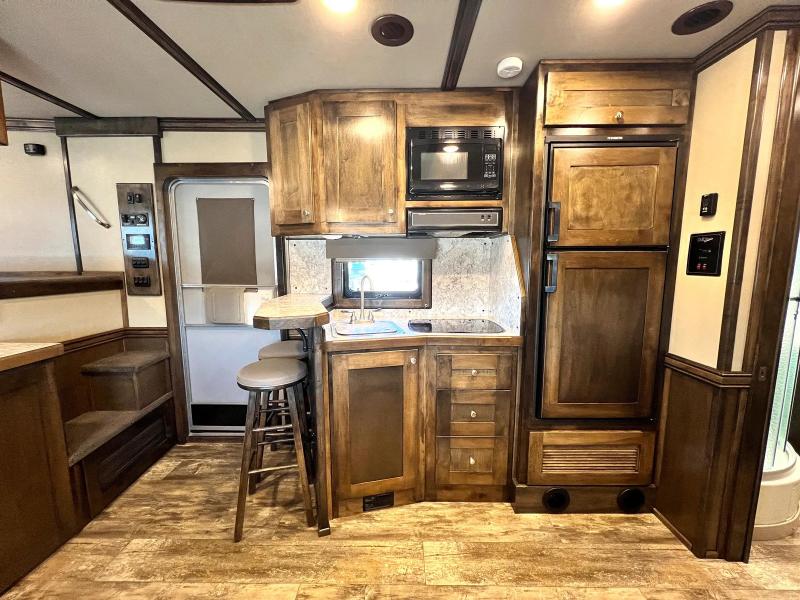used Toy Haulers Cimarron Trailers Freedom for sale, in Greeley, CO Thumbnail 8