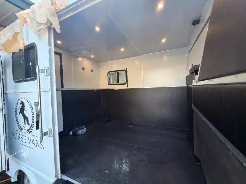 used Horse Trailers HV  for sale, in Ocala, FL Thumbnail 7