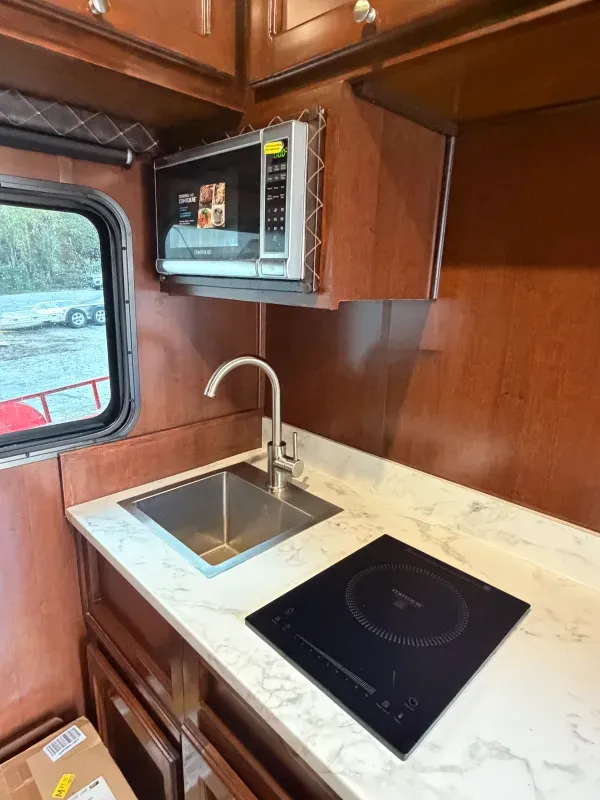 used Horse Trailers HV  for sale, in Ocala, FL Thumbnail 13