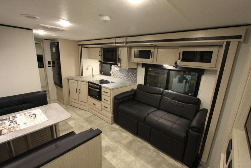 2022 Coachmen Apex UltraLite 300BHS Travel Trailer RV Lasso E RV