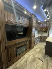 used Fifth Wheel Trailers DRV  for sale, in Vernal, UT Thumbnail 18