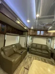 used Fifth Wheel Trailers DRV  for sale, in Vernal, UT Thumbnail 17