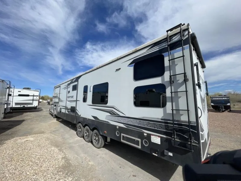 Trailer Image