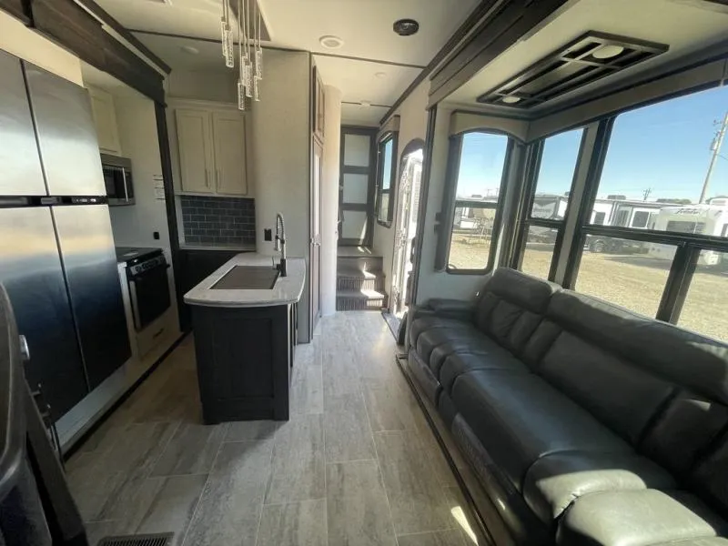 2018 Keystone RV raptor 398ts