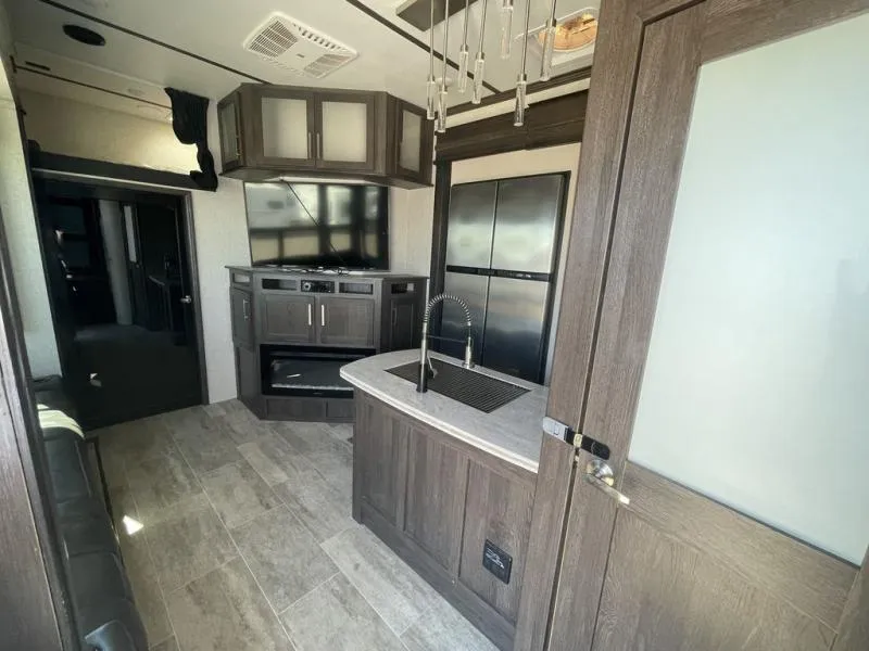2018 Keystone RV raptor 398ts