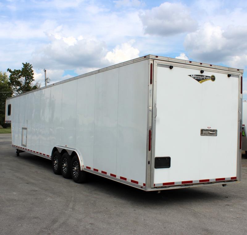 Used Enclosed Trailers For Sale 2019 48' Gooseneck w/Lrg. Bathroom
