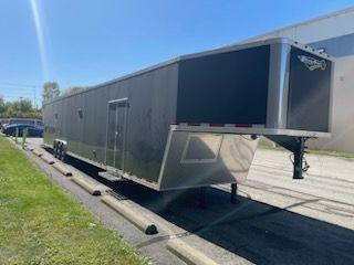 USED Enclosed Trailer For Sale 2022 53' Platinum GN with Large Bathroom ...