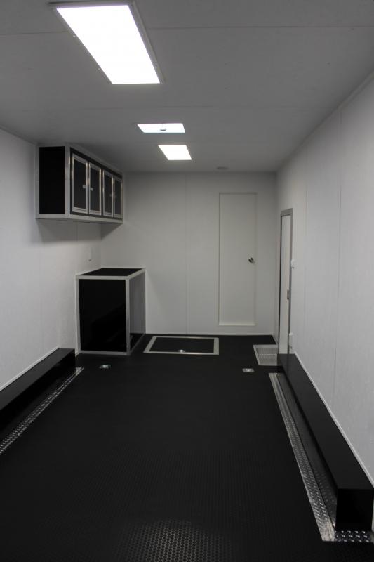 Enclosed Trailer with Living Quarters 2023 44' w/20' LQ/Large Bath