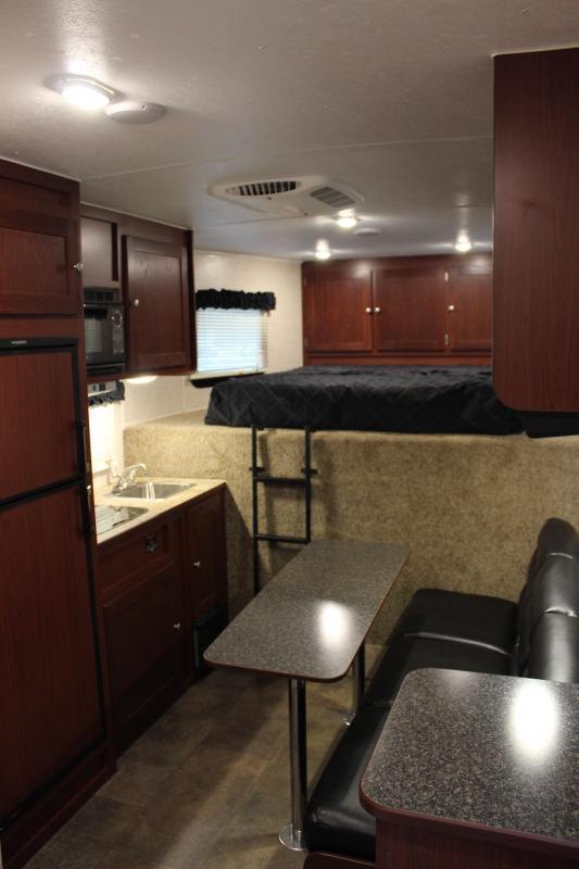 Enclosed Trailer with Living Quarters 2023 44' Sleeps 4 Includes King