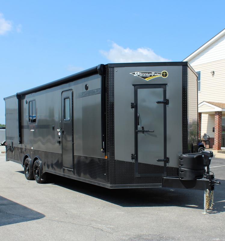 Enclosed Trailer with Living Quarters 2023 22' Nomad Sleep 6! Living